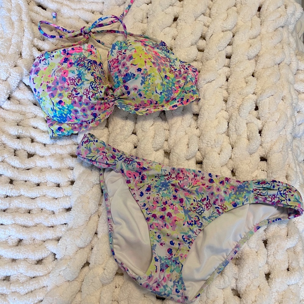 Victorias Secret bathing suit set